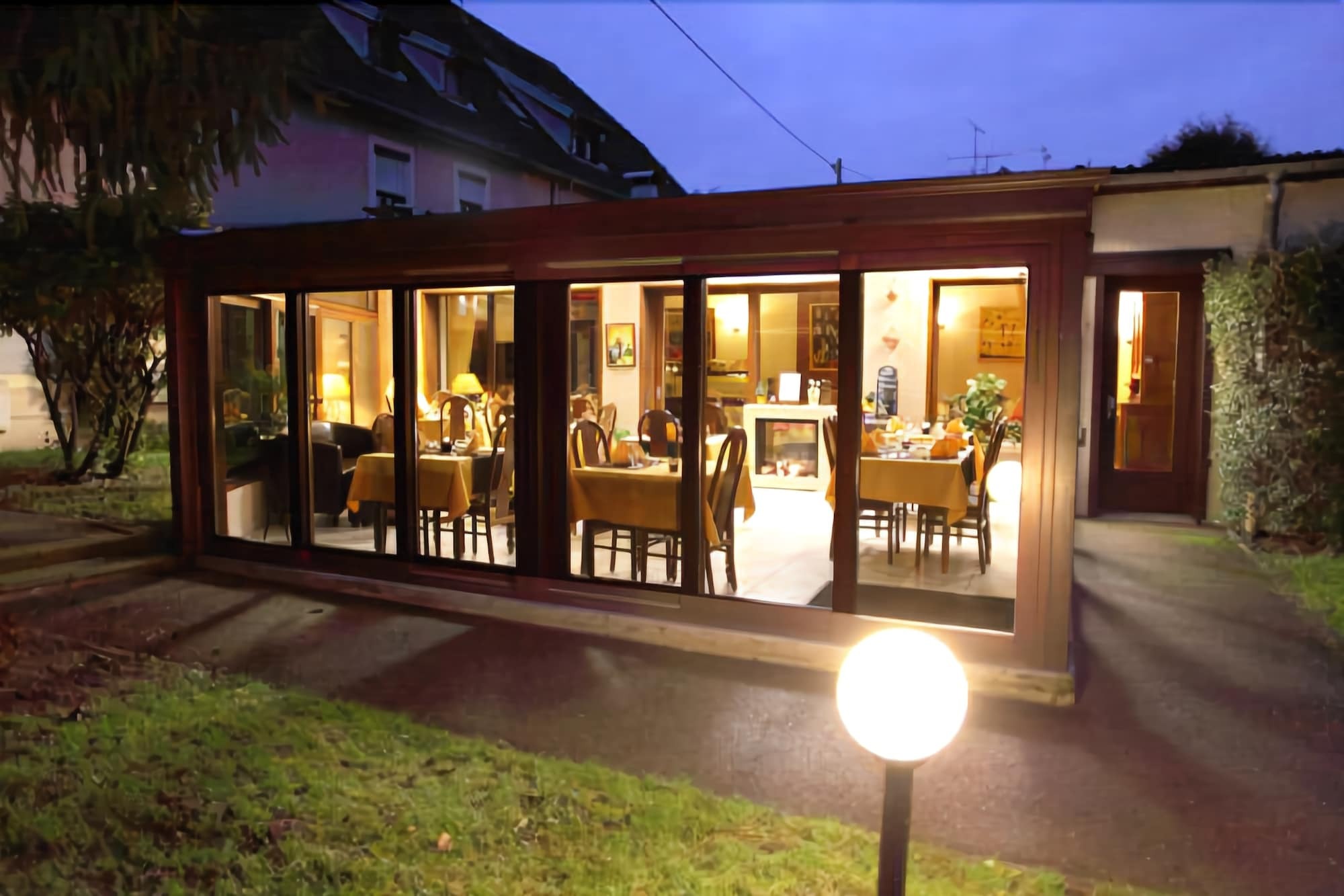 Les Tilleuls Montbeliard Sud Audincourt Экстерьер фото